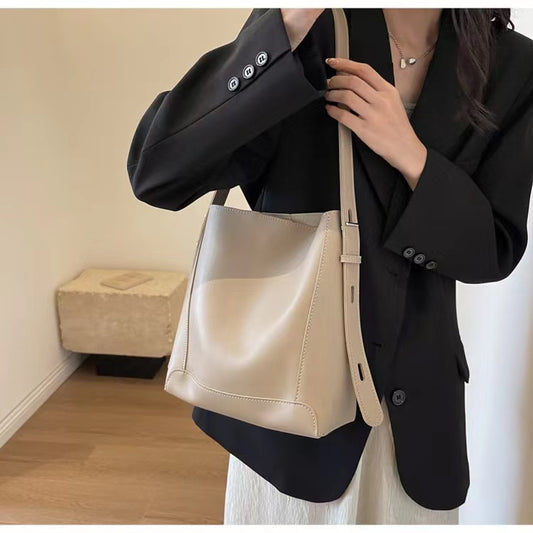 How to Wear Shoulder Bags-Yuci Shoulder Bag Leather Bag