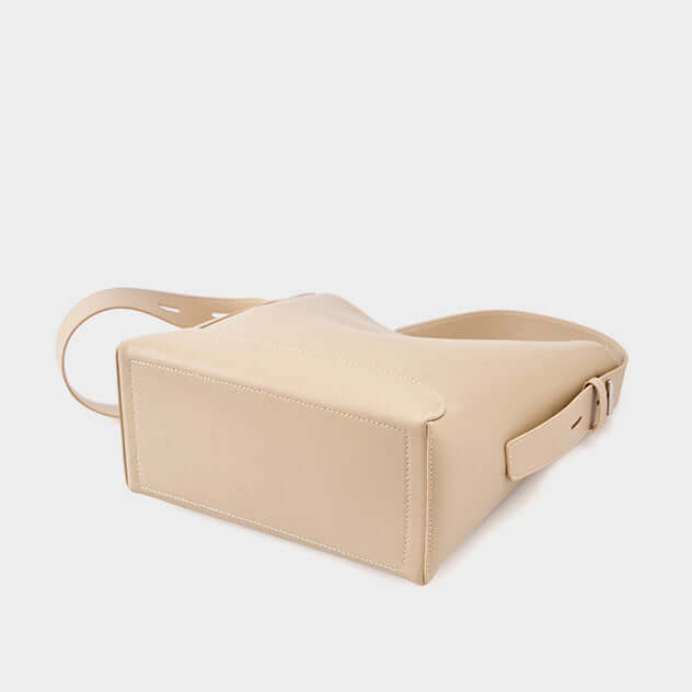 Shoulder strap bag Yuci